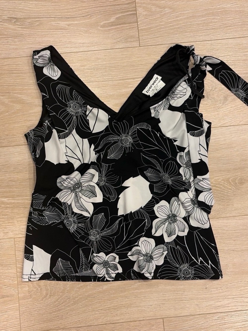 Anne Klein Black & White Floral V-Neck Camisole with Tie Strap